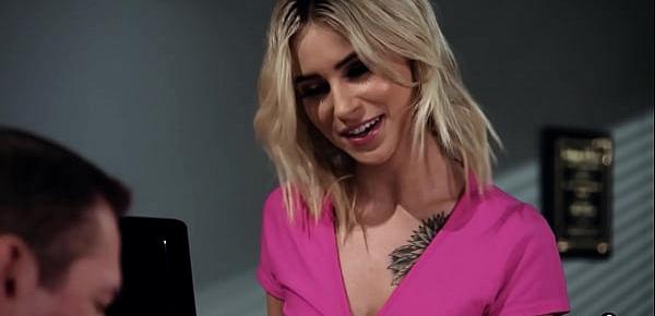 trendsPetite teen blonde Kiara Cole fucks her big cock guidance counselor